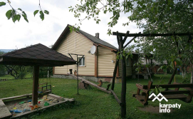 Приватна садиба Хвалена хата