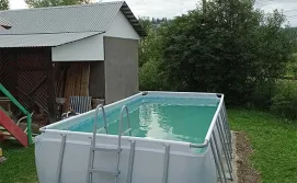 Приватна садиба Під горою