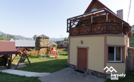 Будиночок Загадка Карпат