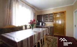 Приватна садиба Відпочинок у Карпатах