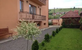 Приватна садиба У Маріанни