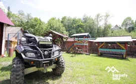 Приватна садиба У Юлі