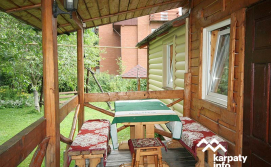 Приватна садиба Хвалена хата