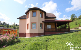 Приватна садиба Любисток