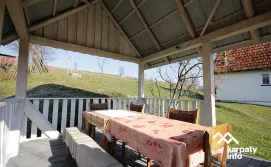 Приватна садиба Зарічна