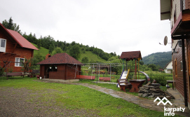 Приватна садиба Мелодія Карпат