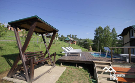 Приватна садиба Затишні Карпати