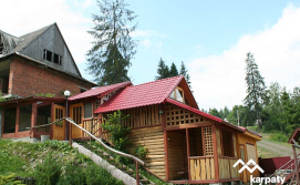 Приватна садиба у Олега