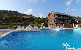 Приватна садиба Зарічна люкс