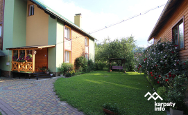 Приватна садиба У Наталі