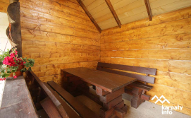 Приватна садиба Живописні Карпати