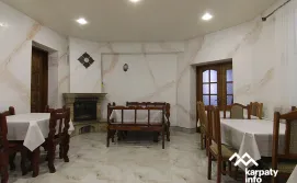 Приватна садиба у Олега