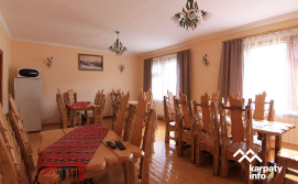 Приватна садиба Карпатський сад