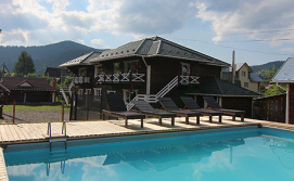 Приватна садиба Кольорові подорожі 2