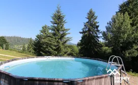 Приватна садиба Зелені сосни