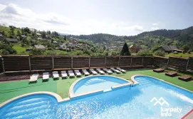 Готель Чагарі