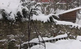 Котедж 12 місяців - У Василя на Тростяні