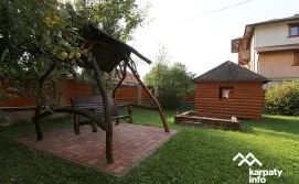 Приватна садиба Над річкою