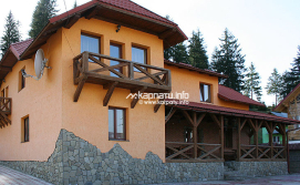 Приватна садиба Лілія