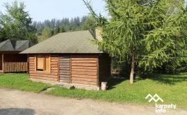 Приватна садиба Над річкою