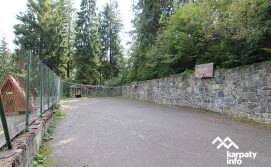 Котедж Лис Микита