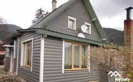 Приватна садиба Біла берізка