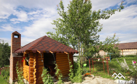 Приватна садиба День і Ніч