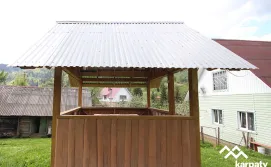 Приватна садиба У саду