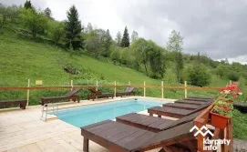 Приватна садиба Мелодія Карпат