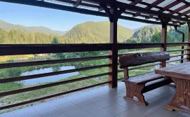 Приватна садиба Панорама Маґура