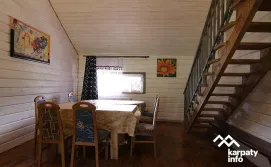 Приватна садиба Велич Карпат