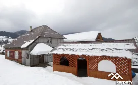 Приватна садиба У Маркіяна біля Тростяну