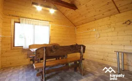 Приватна садиба у Надії