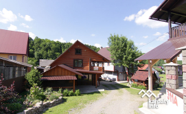 Котедж У Сомісні