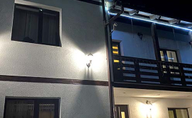 Приватна садиба White House