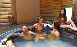 Оздоровчі чани "Nester-House"