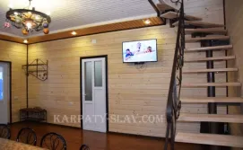 Котедж окремий без господарів. Житло у Славську!