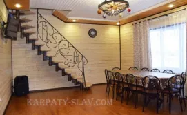 Котедж окремий без господарів. Житло у Славську!