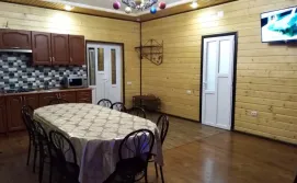 Котедж окремий без господарів. Житло у Славську!