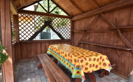 Котедж Біля озера Пісочне