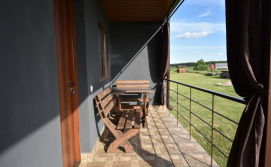 Приватна садиба Grey House