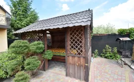 Котедж Біля озера Пісочне