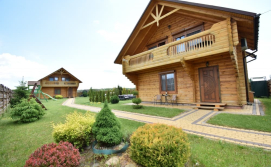 Приватна садиба Шоколадний будинок