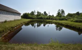 Гостинний двір Шкільна