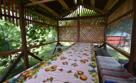 Гостьовий будинок Набережна 85