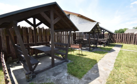 Приватна садиба Хата Віддихата 2