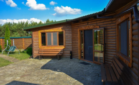 Приватна садиба Між двох озер