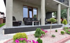 Котедж Під Грушею