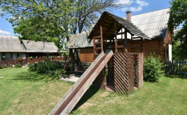 Приватна садиба У квітковому саду