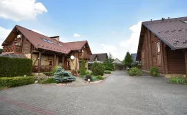 Комплекс для відпочинку Срібні озера